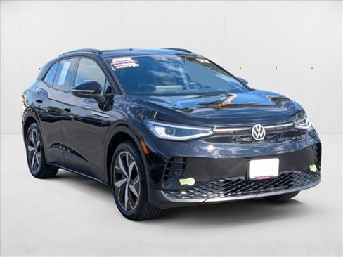 Used 2023 Volkswagen ID.4 S image 3