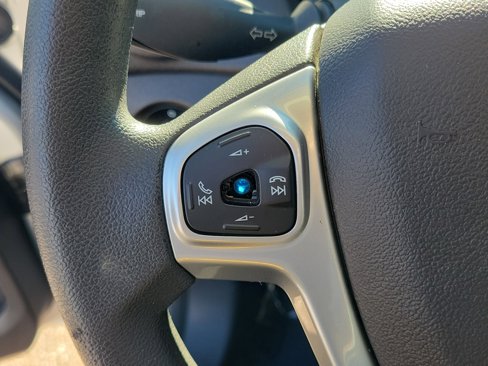 Used 2017 Ford Fiesta SE image 27