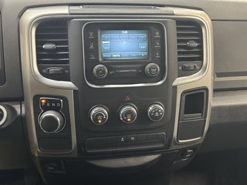 Used 2016 RAM 1500 Classic SLT image 19