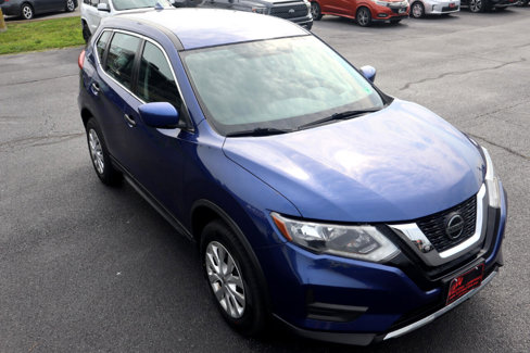 Used 2018 Nissan Rogue S image 12