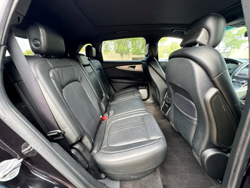 Used 2019 Lincoln Nautilus Reserve w/ Ultimate Package image 25