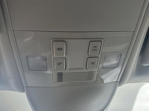 New 2025 Volkswagen Taos S image 32