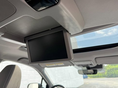 Used 2019 Honda Pilot Touring image 11