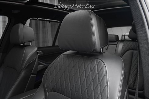 Used 2020 BMW X5 M50i w/ Executive Package image 20