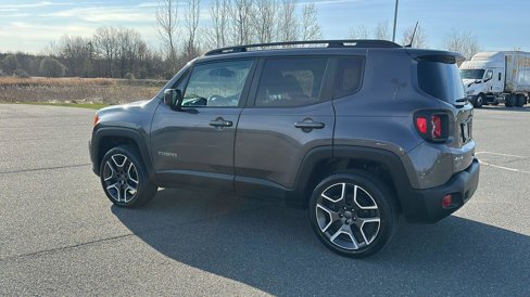 Used 2021 Jeep Renegade Latitude w/ Convenience Group image 10