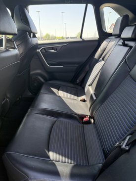 Used 2019 Toyota RAV4 XSE image 14