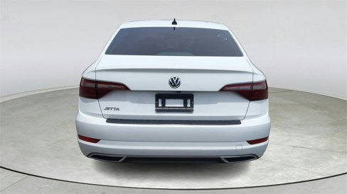 Used 2021 Volkswagen Jetta R-Line w/ R-Line Cold Weather Package image 5