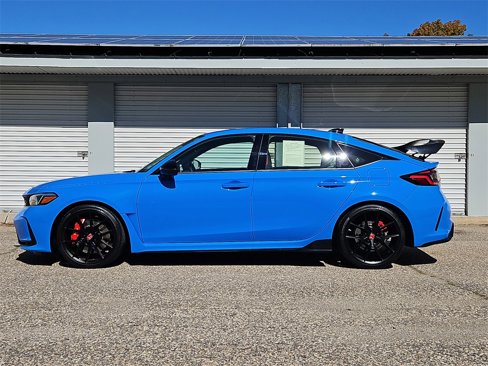 Used 2024 Honda Civic Type R image 2