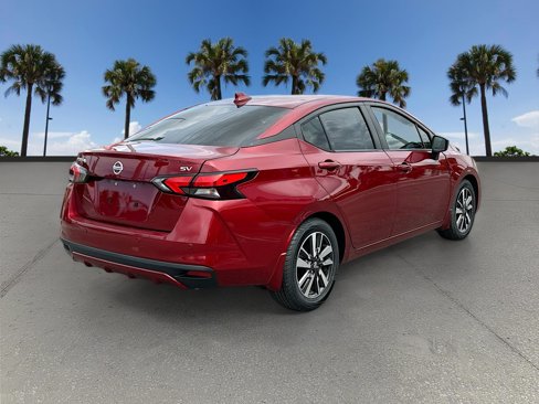 Used 2022 Nissan Versa SV image 5