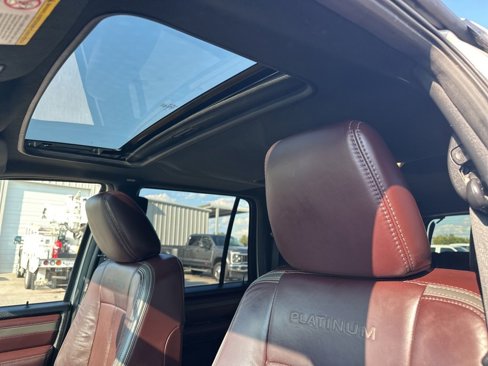 Used 2017 Ford Expedition EL Platinum image 14