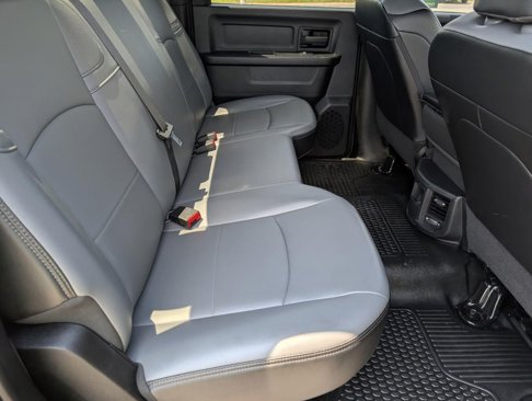 Used 2024 RAM 2500 Tradesman w/ Chrome Appearance Group image 31