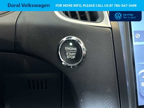 Used 2024 Ford Edge SEL image 17