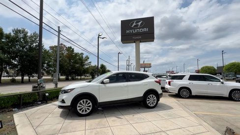 Used 2020 Nissan Rogue Sport S w/ Appearance Package image 5