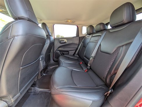 Used 2019 Jeep Compass Latitude w/ Popular Equipment Group image 15