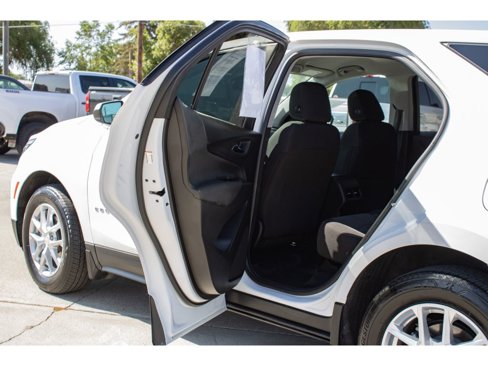 Certified 2023 Chevrolet Equinox LT w/ LPO, Floor Liner Package image 28