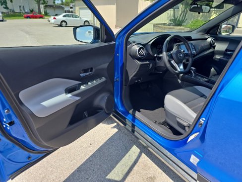 Used 2021 Nissan Kicks SR image 14