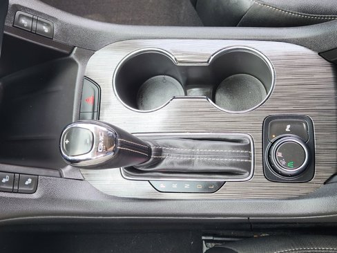 Used 2019 GMC Acadia SLT image 24