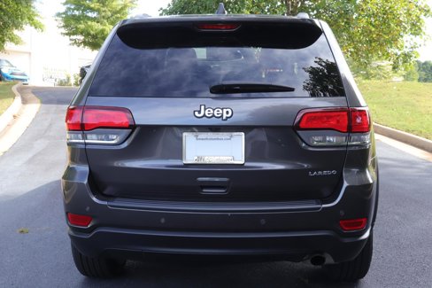 Used 2021 Jeep Grand Cherokee Laredo image 7