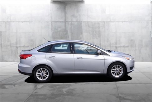 Used 2017 Ford Focus SE image 5