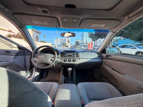 Used 2002 Toyota Camry LE image 9