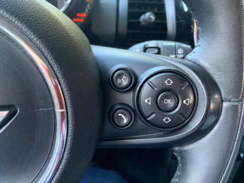 Used 2015 MINI Cooper 4-Door Hardtop image 29