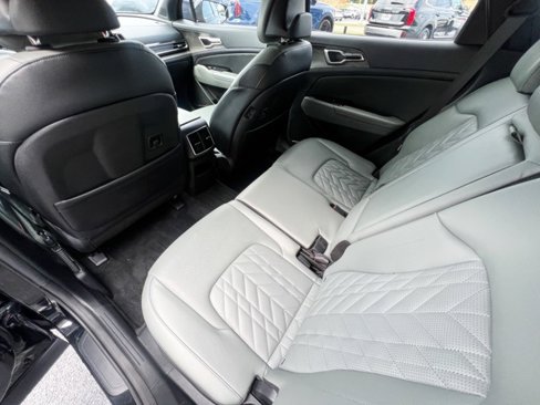 Used 2023 Kia Sportage X-Line w/ X-Line Premium Package image 5