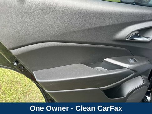 Used 2024 Chevrolet Trax RS w/ Driver Confidence Package image 26