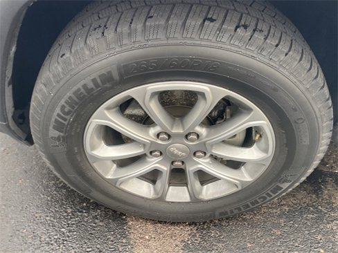 Used 2014 Jeep Grand Cherokee Limited image 4