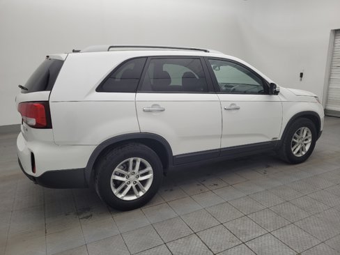 Used 2015 Kia Sorento LX image 10