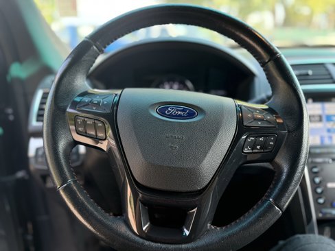 Used 2017 Ford Explorer Sport w/ Equipment Group 401A image 15
