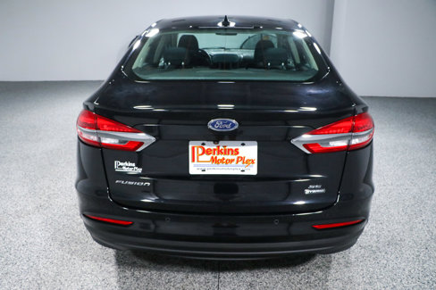 Used 2020 Ford Fusion SE image 8