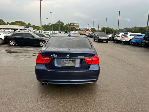 Used 2011 BMW 328i Sedan image 4