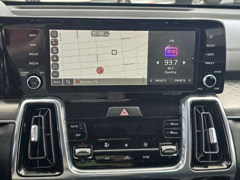 Used 2022 Kia Sorento SX image 8