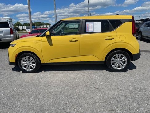 Used 2020 Kia Soul LX image 8