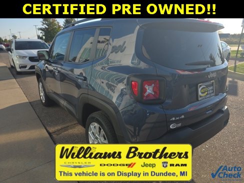 Certified 2022 Jeep Renegade Latitude w/ Convenience Group image 8