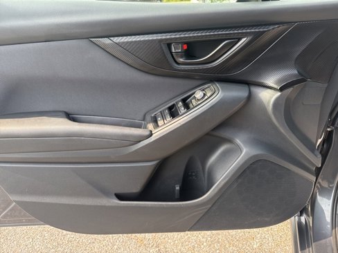 Used 2022 Subaru Crosstrek 2.0i Premium image 10