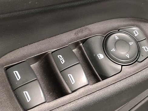 Used 2019 Chevrolet Equinox Premier image 27