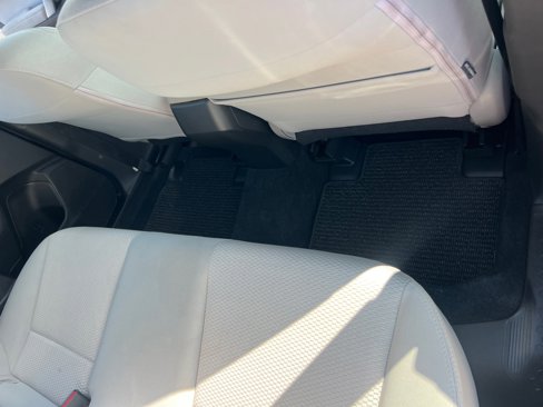 Used 2014 Subaru Forester 2.5i image 16