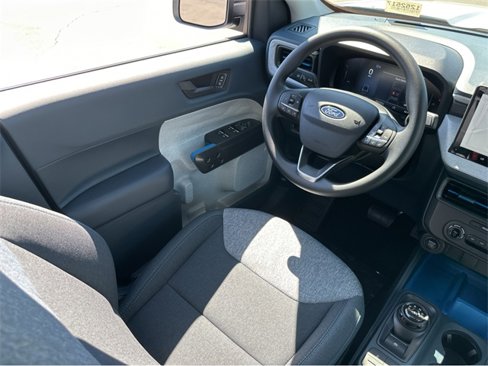 New 2025 Ford Maverick XLT image 13