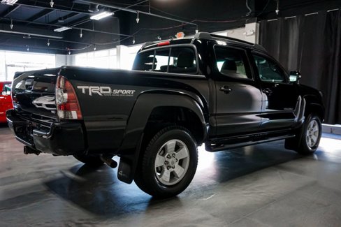 Used 2015 Toyota Tacoma 4x4 Double Cab image 24