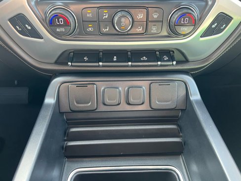 Used 2018 GMC Sierra 1500 SLT w/ SLT Premium Package image 31