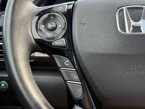 Used 2017 Honda Accord EX-L image 20