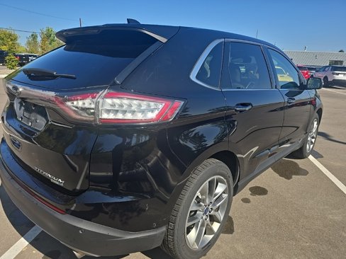 Used 2016 Ford Edge Titanium w/ Equipment Group 302A image 5