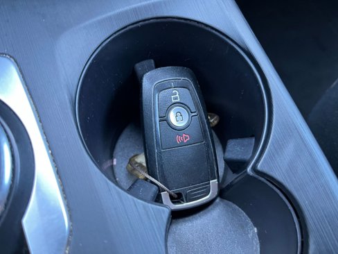 Used 2022 Ford Escape SE image 22