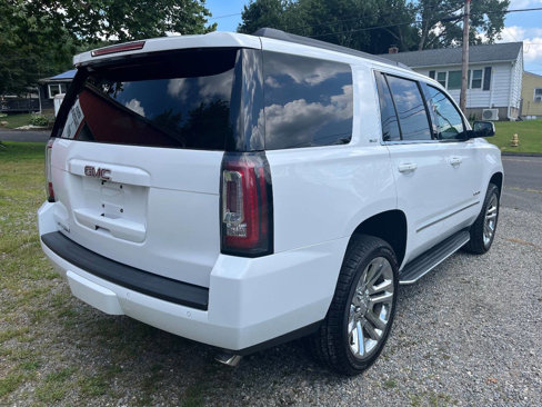 Used 2017 GMC Yukon SLT w/ Premium Edition image 2