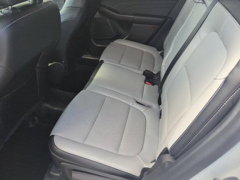 Used 2023 Ford Escape Platinum image 13