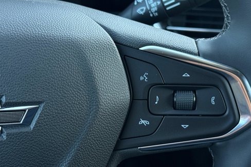 New 2025 Chevrolet Trax ACTIV w/ Sunroof Package image 30