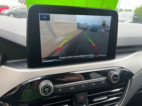 Used 2020 Ford Escape SE image 26