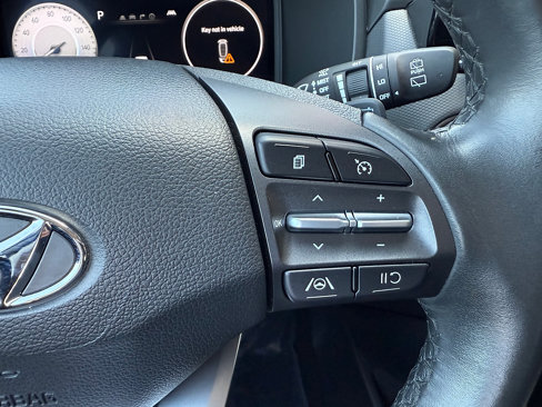Used 2023 Hyundai Kona SEL image 22