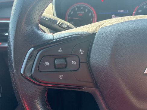 Used 2021 Chevrolet TrailBlazer RS w/ Technology Package image 20